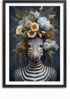 Een ingelijst schilderij van Zebra en Bloemen van CollageDepot, waarvan het hoofd is versierd met een uitgebreid arrangement van levendige bloemen, tegen een donkere achtergrond, dient als opvallende wanddecoratie. Het magnetische ophangsysteem zorgt voor een gemakkelijke en veilige weergave.,Zwart-Met,Lichtbruin-Met,showOne,Met