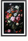 Een ingelijst schilderij toont een glazen vaas gevuld met een verscheidenheid aan kleurrijke bloemen, waaronder rozen, tulpen en pioenrozen, tegen een donkere achtergrond. Sommige bloemen en bloemblaadjes liggen verspreid aan de voet van de vaas. Het lijkt erop dat de productbeschrijving van CollageDepot aab 207 AI ontbreekt, maar dit kunstwerk boeit echt met zijn ingewikkelde details.,Zwart-Met,Lichtbruin-Met,showOne,Met