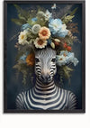 Een ingelijst Zebra en Bloemen Schilderij van CollageDepot toont een wezen met een zebragezicht en een menselijk lichaam, versierd met een hoofdtooi gemaakt van diverse bloemen en bladeren. De donkere achtergrond accentueert de levendige kleuren van de bloemen en de zwart-witte strepen van de zebra, en is voorzien van een magnetisch ophangsysteem voor eenvoudige weergave.,Zwart-Zonder,Lichtbruin-Zonder,showOne,Zonder