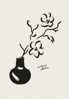 Een minimalistische zwart-wit illustratie van een ronde vaas met drie bloeiende bloemen op een tak, gelabeld als onderdeel van de "printemps collectie" door CollageDepot's product 108 - bestsellers. De achtergrond is effen.-