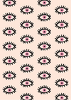Een herhalend patroon van gestileerde ogen met roze irissen en zwarte wimpers tegen een lichte perzikkleurige achtergrond. Dit Oogmotief Schilderij van CollageDepot heeft gelijkmatig verdeelde rijen en kolommen, waardoor het een opvallend stuk wanddecoratie is dat geschikt is voor elke moderne ruimte.
