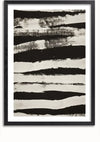 Een ingelijst abstract schilderij met afwisselend zwarte en witte horizontale strepen. De penseelstreken zijn ongelijkmatig, waardoor een gestructureerd uiterlijk ontstaat. De lijst is zwart met een witte mat, waardoor het gedurfde contrast van het kunstwerk wordt geaccentueerd – perfect als opvallende wanddecoratie. Dit is het schilderij Zebrastrepen van CollageDepot.