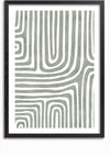 Een ingelijst abstract schilderij Groene Ronde Lijnen van CollageDepot met een ingewikkeld patroon van gebogen, parallelle lijnen in verschillende diktes. De lichtgroene lijnen op een witte achtergrond creëren een doolhofachtig, symmetrisch ontwerp. Het zwarte frame heeft een eenvoudige, moderne uitstraling en is voorzien van een magnetisch ophangsysteem voor eenvoudige installatie.,Zwart-Met,Lichtbruin-Met,showOne,Met